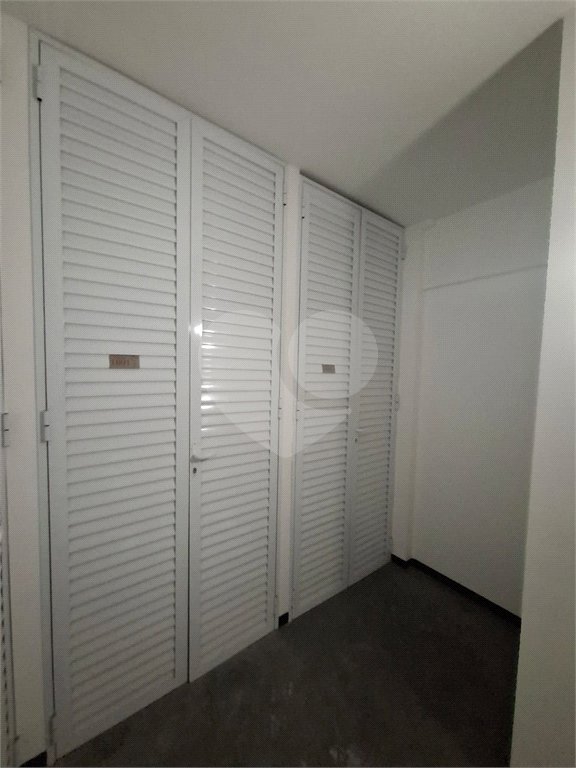 Apartamento à venda com 2 suítes em Vila Homero, Indaiatuba, SP