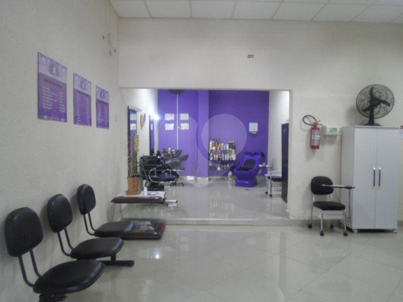 Prédio à venda com 4 quartos em Santana, São Paulo, SP