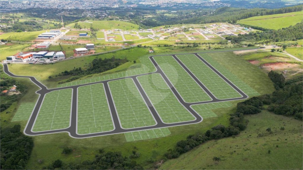Terreno à venda no condomínio Loteamento Parque Residencial Serras de Atibaia III, Atibaia - SP