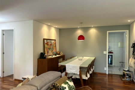 Apartamento à venda com 2 quartos, sendo 1 suíte, em Vila Andrade, São Paulo, SP
