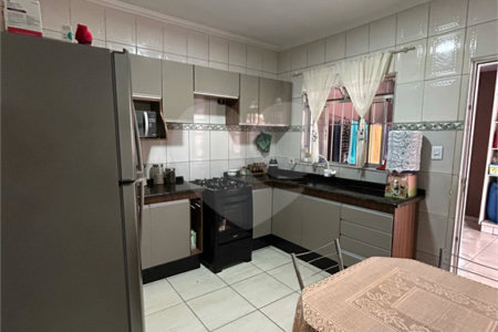 Casa à venda com 3 quartos em Vila Junqueira, São Roque, SP