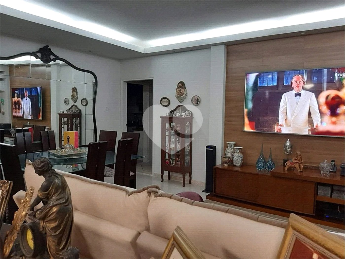 Apartamento à venda com 3 quartos, sendo 1 suíte, em Copacabana, Rio de Janeiro, RJ