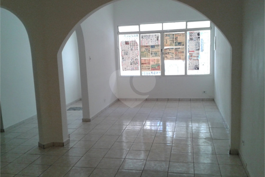 Sobrado à venda com 4 quartos em Santana, São Paulo, SP