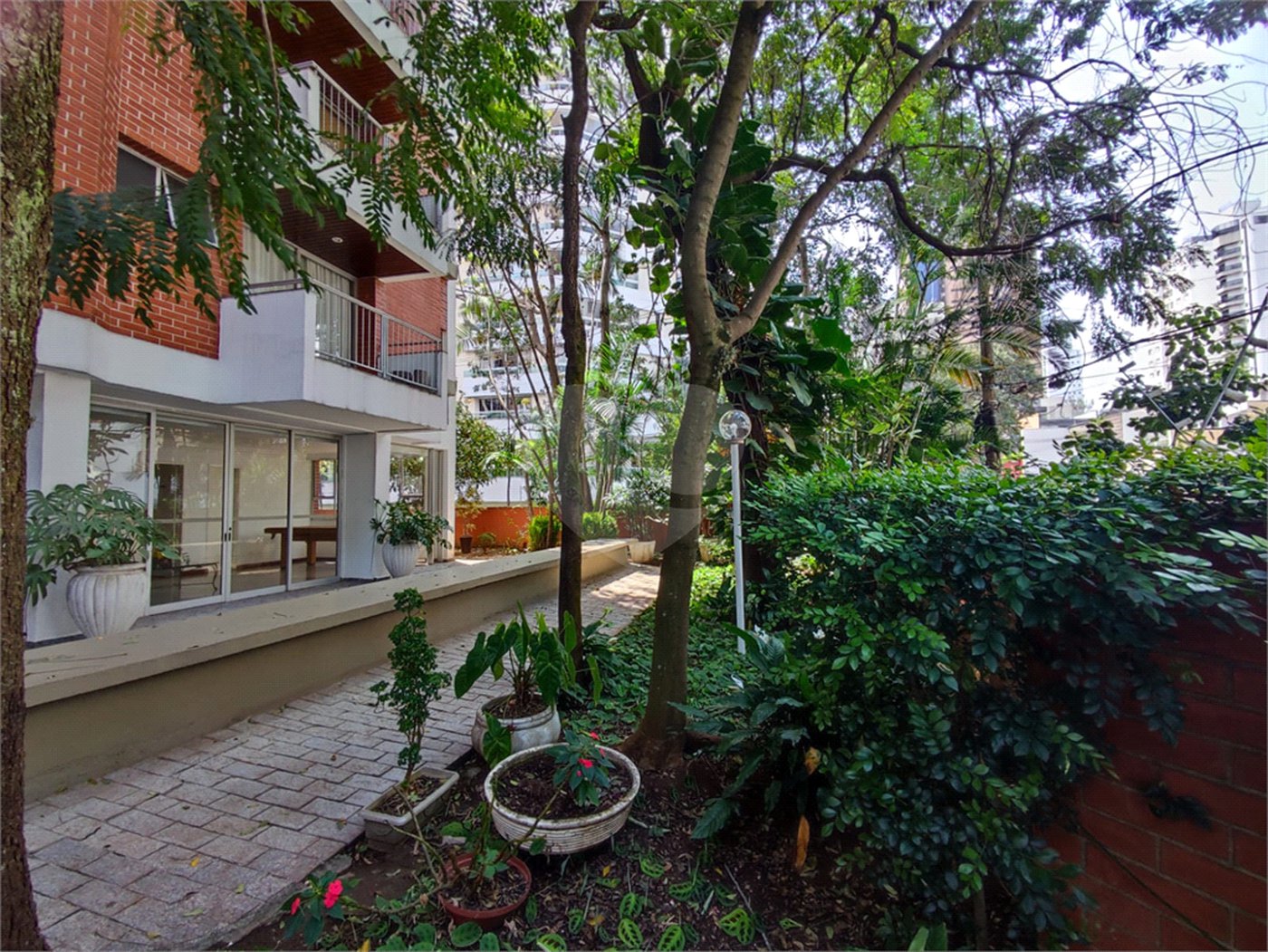 Apartamento à venda com 1 quarto em Indianópolis, São Paulo, SP