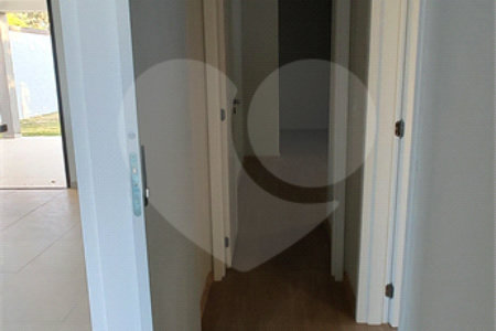 Casa à venda com 3 suítes no condomínio Reserva Ybyra, Atibaia - SP
