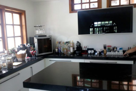 Casa à venda com 3 quartos, sendo 1 suíte,  em Butantã, São Paulo, SP