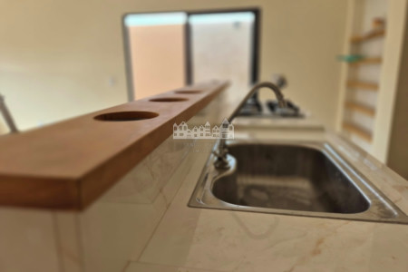 Casa à venda com 3 suítes em Vila Petrópolis, Atibaia, SP