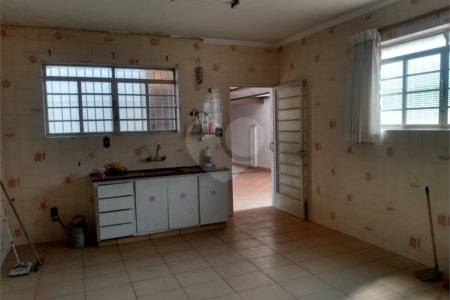 Casa à venda com 6 quartos, sendo 1 suíte, no Centro, Itapetininga, SP