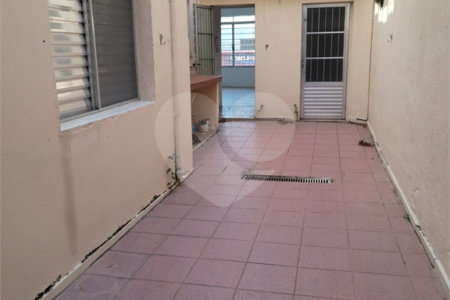 Sobrado à venda com 3 quartos em Vila Romana, São Paulo, SP