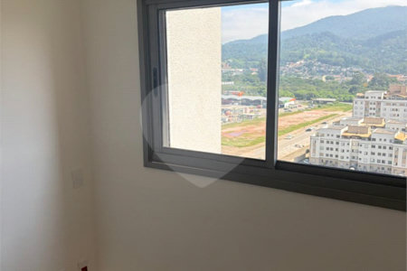 Apartamento à venda com 1 quarto em Vila Mogilar, Mogi das Cruzes, SP