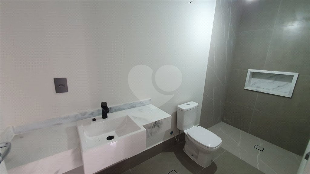 Casa à venda com 4 suítes no condomínio Residencial San Vitale, Bragança Paulista - SP