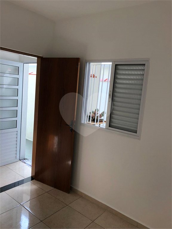 Casa Térrea à venda com 2 quartos no condomínio Dona Amélia Vieira Pita, São Paulo - SP
