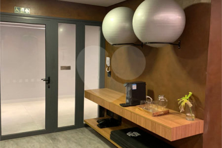 Apartamento à venda com 4 suítes em Cerqueira César, São Paulo, SP