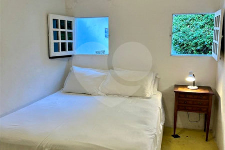 Casa à venda com 3 quartos em Ossos, Armação dos Búzios, RJ