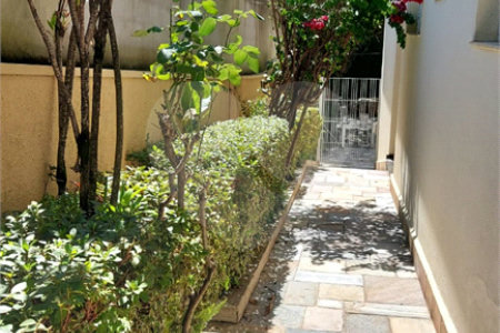 Casa à venda com 4 quartos, sendo 2 suítes, em Jardim São Caetano, São Caetano do Sul, SP