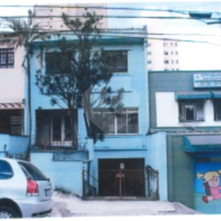 Casa à venda com 3 quartos, sendo 1 suíte, em Vila Mariana, São Paulo, SP