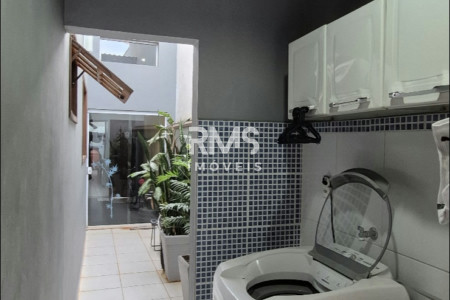 Casa à venda com 3 quartos, sendo 1 suíte, em Cond. Vila Aldea de Espana, Itu - SP