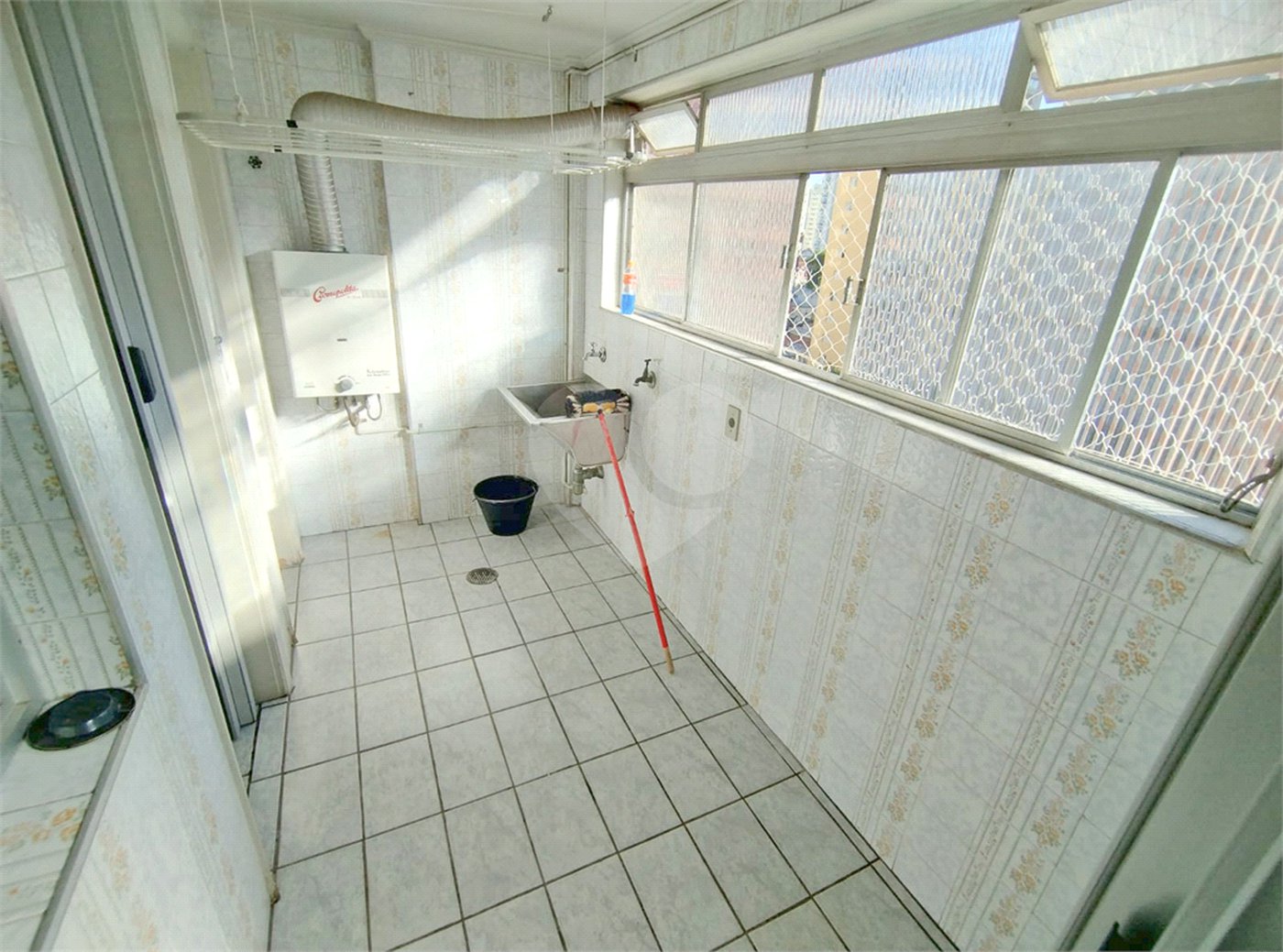 Apartamento para alugar na Vila Mariana, 2 quartos, 2 banheiros, 2 vagas