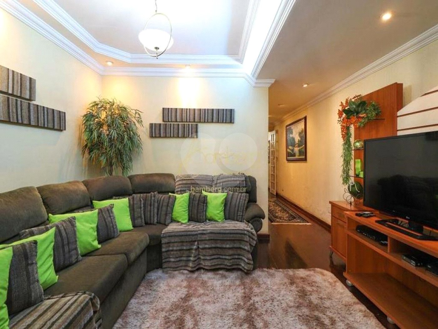 Casa à venda com 4 quartos, sendo 2 suítes, em Jardim Trussardi, São Paulo, SP
