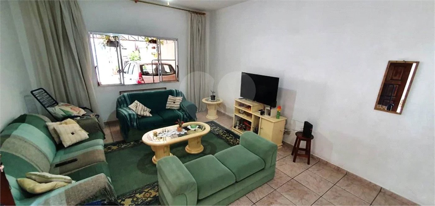 Sobrado à venda com 3 quartos, sendo 1 suíte, em Horto Florestal, São Paulo, SP