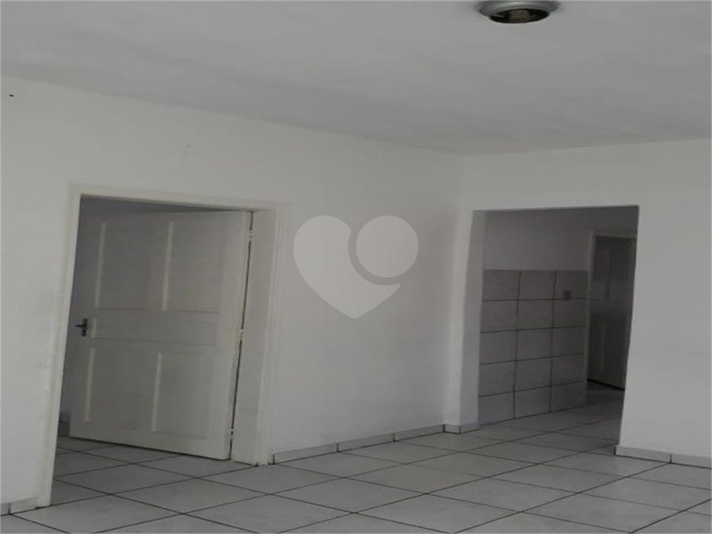 Casa à venda com 4 quartos, sendo 1 suíte, em Jabaquara, São Paulo, SP