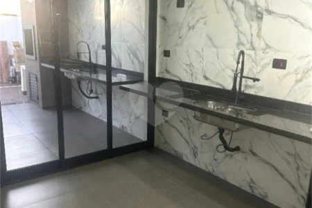 Casa à venda com 3 quartos, sendo 1 suíte, no condomínio Horto Florestal Villagio, Sorocaba - SP