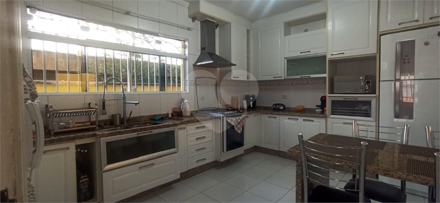 Sobrado à venda com 3 suítes em Vila Mazzei, São Paulo, SP