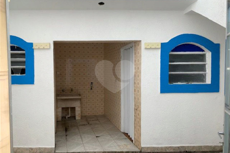 Sobrado à venda com 3 quartos, sendo 1 suíte, em Tremembé, São Paulo, SP