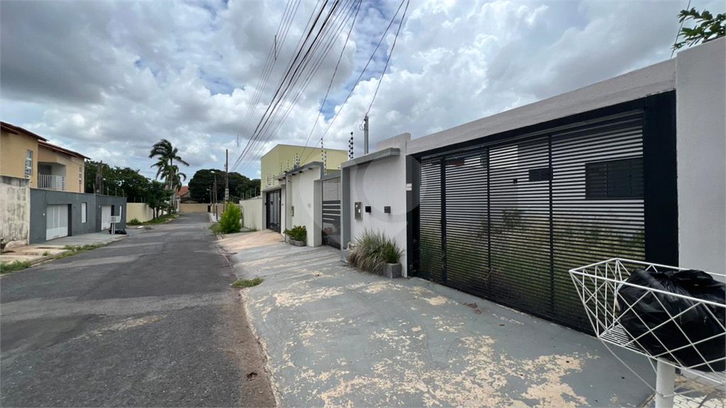 Casa Térrea à venda com 3 quartos, sendo 1 suíte, em Jardim Califórnia, Cuiabá, MT