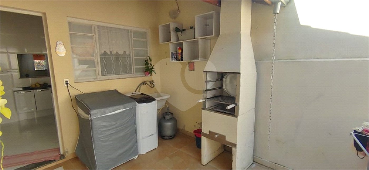 Casa à venda com 2 quartos, sendo 1 suíte, em Jardim Residencial das Dálias, Sorocaba, SP