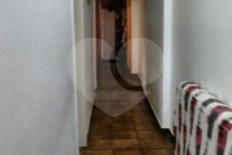 Casa à venda com 2 quartos, sendo 1 suíte, em Solemar, Praia Grande, SP