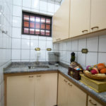 Sobrado à venda com 5 quartos, sendo 3 suítes, no Centro, São Roque, SP