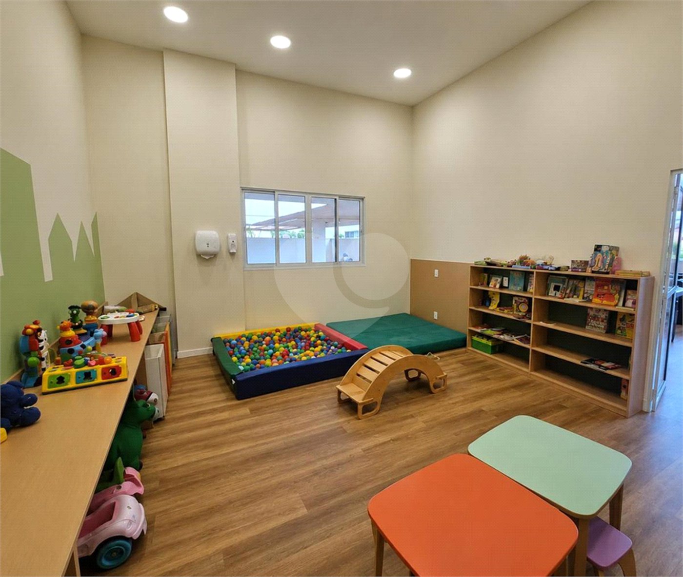 Apartamento à venda com 2 quartos em Jardim Esmeralda, São Paulo, SP