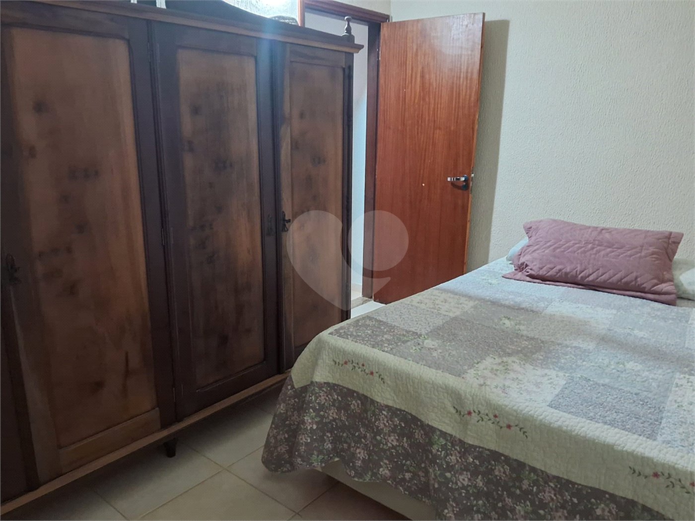 Casa à venda com 3 quartos em Área Rural de Alambari, Alambari, SP