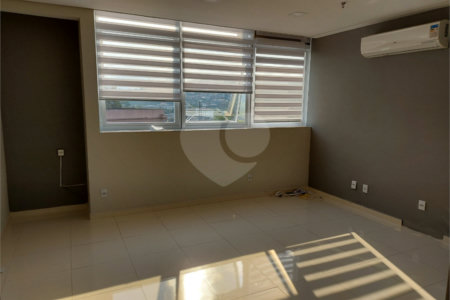Sala à venda em Vila Mogilar, Mogi das Cruzes, SP