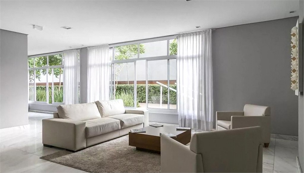 Apartamento à venda com 2 quartos, sendo 1 suíte,  em Bela Vista, São Paulo, SP