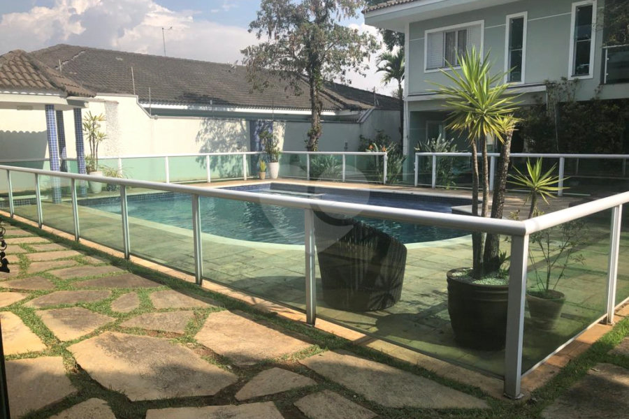 Sobrado à venda com 4 quartos, sendo 2 suítes, em Palmas do Tremembé, São Paulo, SP