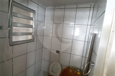 Sobrado à venda com 2 quartos em Vila Margarida, São Paulo, SP