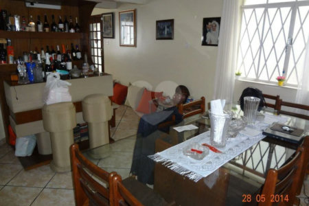 Sobrado à venda com 5 quartos, sendo 1 suíte, em Santana, São Paulo, SP