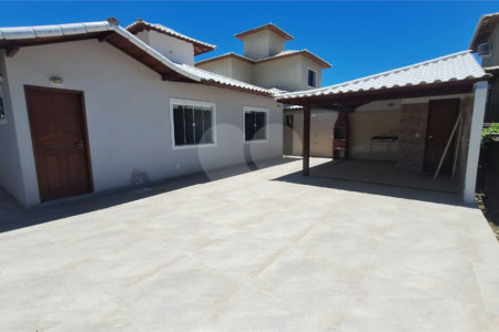 Casa à venda com 3 quartos, sendo 1 suíte, em Rasa, Armação dos Búzios, RJ