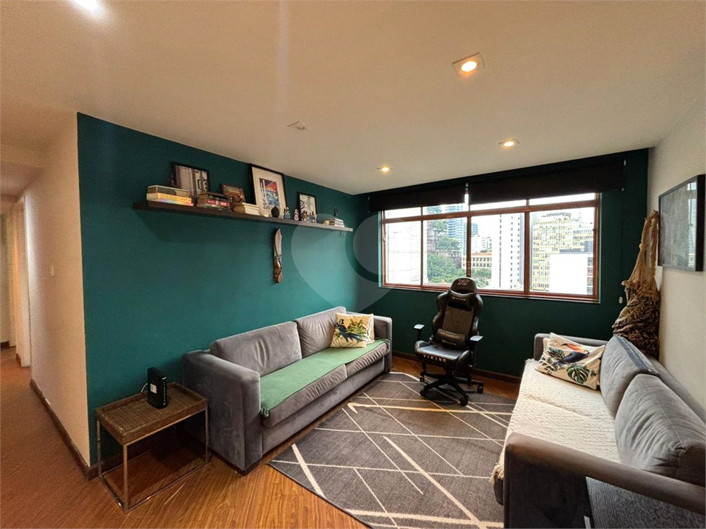 Apartamento à venda com 3 quartos, sendo 1 suíte,  em Jardim Paulista, São Paulo, SP