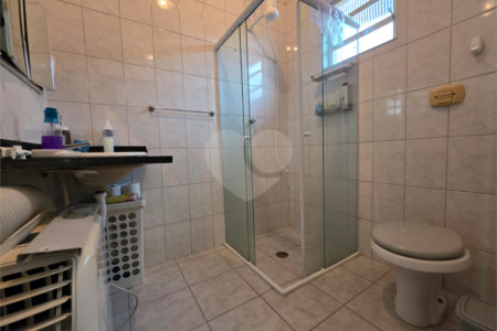 Sobrado à venda com 6 quartos, sendo 3 suítes, em Santa Teresinha, São Paulo, SP