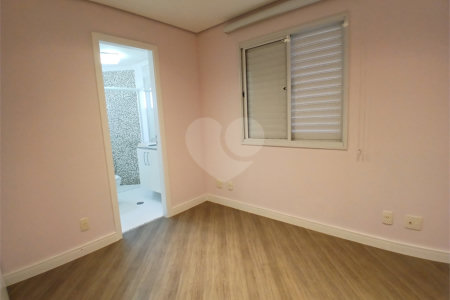 Apartamento à venda com 3 suítes em Santa Teresinha, São Paulo, SP