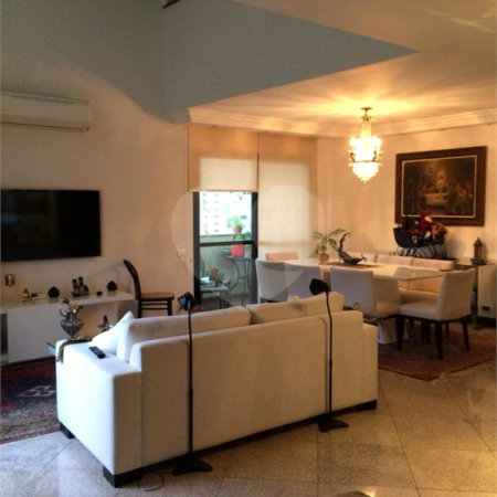 Apartamento à venda com 3 suítes em Vila Suzana, São Paulo, SP
