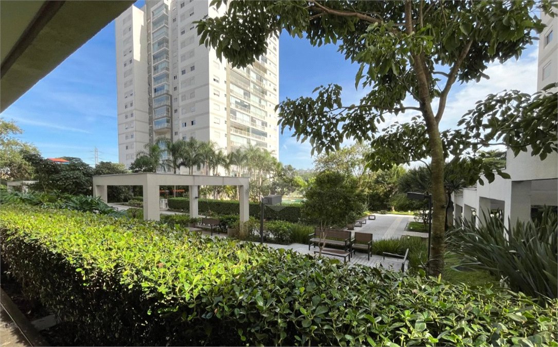 Apartamento à venda com 2 suítes em Jardim Vazani, São Paulo, SP