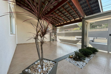 Casa à venda com 3 quartos, sendo 1 suíte, em Jardim Paulista, Atibaia, SP