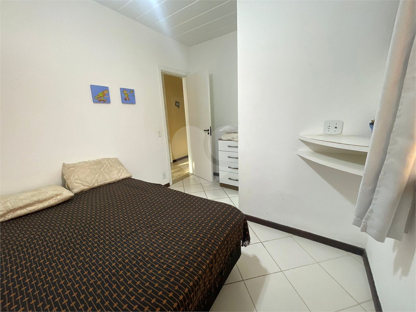 Casa em condomínio à venda com 3 quartos, sendo 2 suítes, em João Fernandes, Armação dos Búzios, RJ