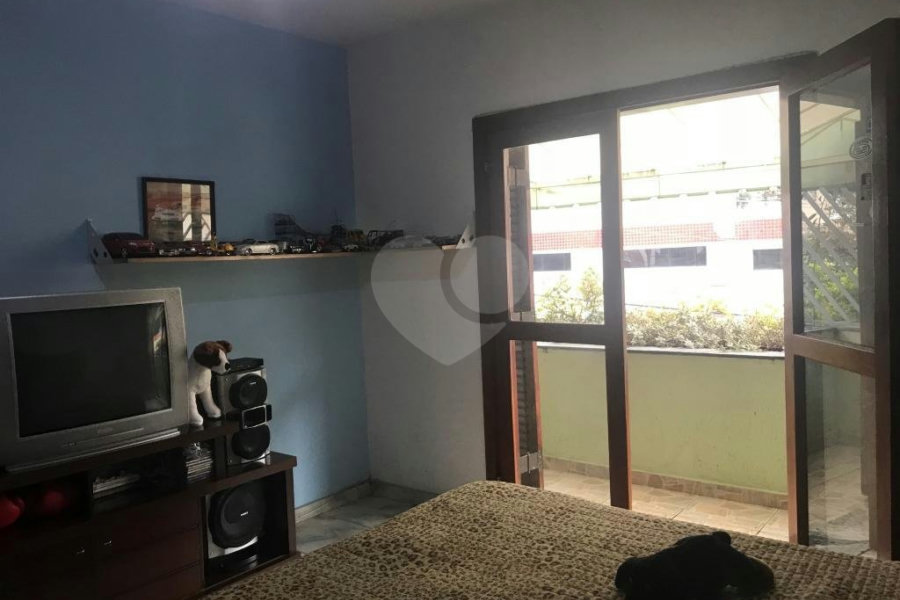 Sobrado à venda com 3 suítes em Santana, São Paulo, SP