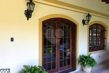 Sítio à venda com 4 quartos, sendo 1 suíte, no Centro, Piracaia, SP