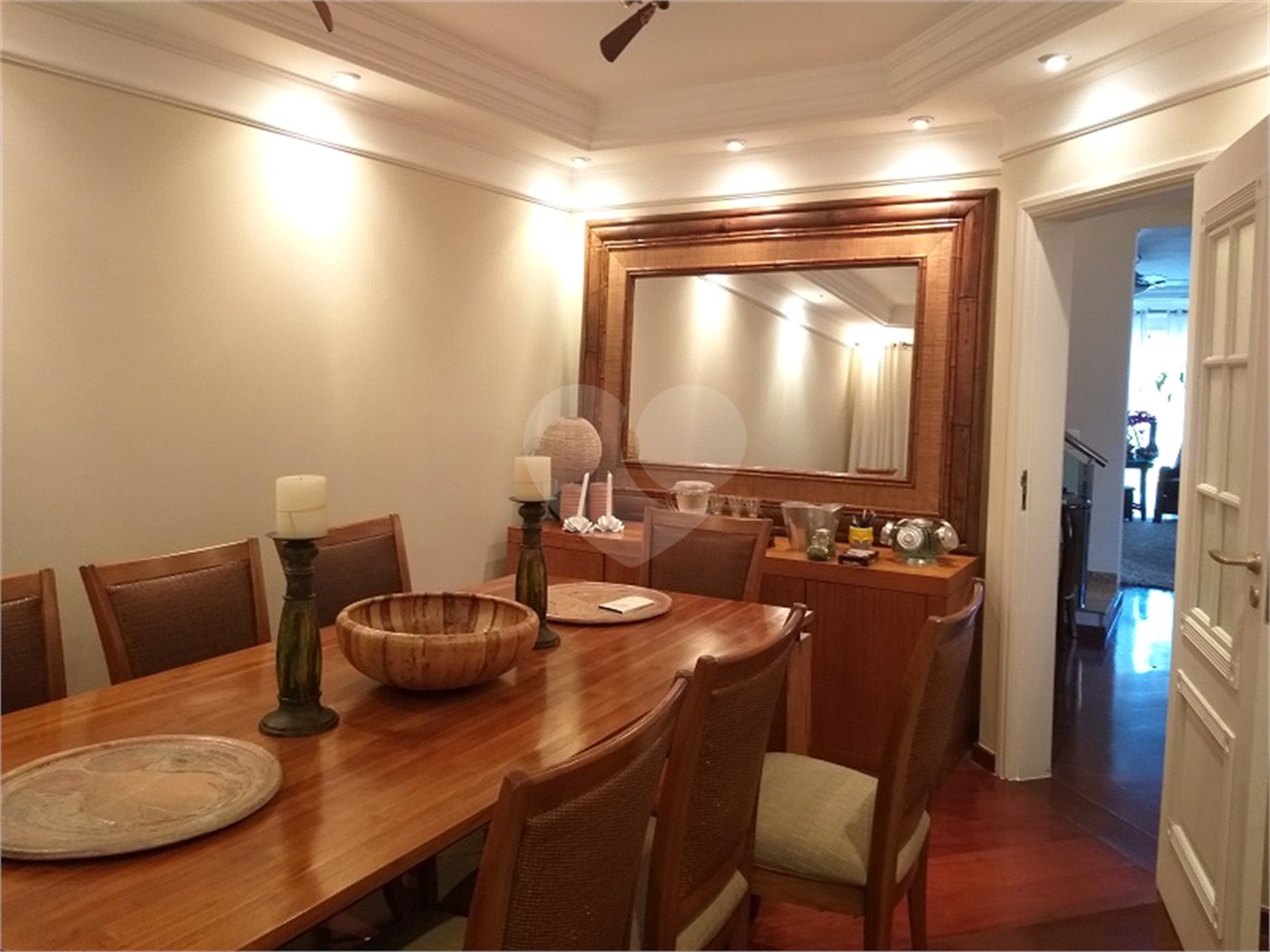 Casa à venda com 4 suítes em Jardim Floresta, São Paulo, SP